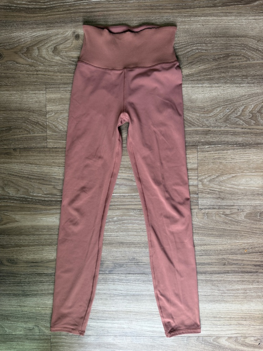 Vuori Rib Studio Legging - Picture 3 of 11